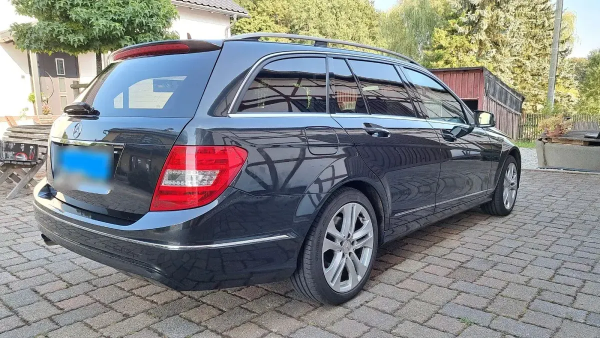 Gebraucht Mercedes C200 Avantgarde 184 PS (135 kW) 2013 Schwarz Kombi