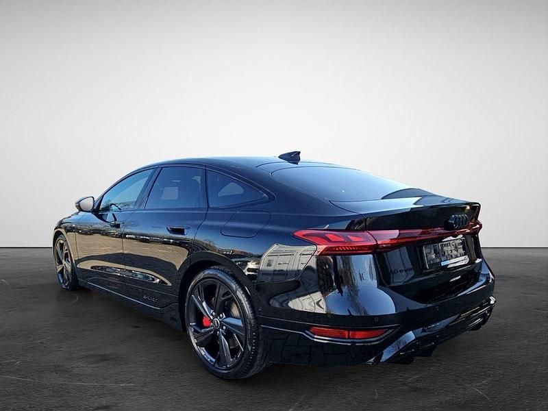 Neu Audi e-tron S-Line 269 kW (367 PS) 2026 Schwarz SUV