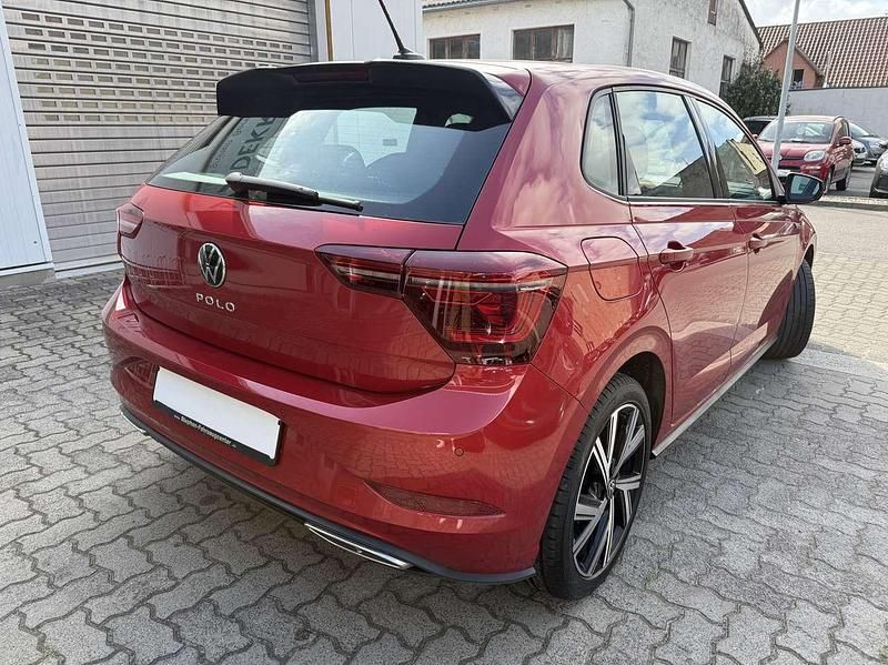 Gebraucht VW Polo R-line 95 PS (69 kW) 2022 Kings red metallic Kleinwagen