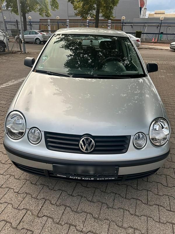 Gebraucht VW Polo 55 PS (40 kW) 2002 Silber Kleinwagen