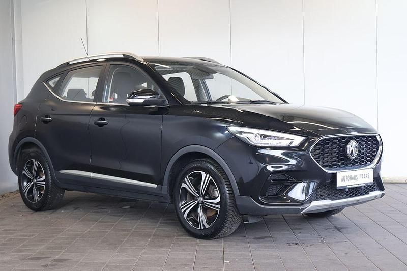 Gebraucht MG ZS Comfort 106 PS (77 kW) 2022 Schwarz Limousine