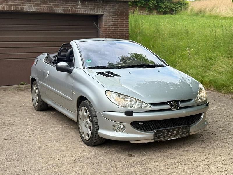 Silber Gebraucht 2006 Peugeot 206 CC Cabrio | 999 € (Guter Preis) - Bild 1/4