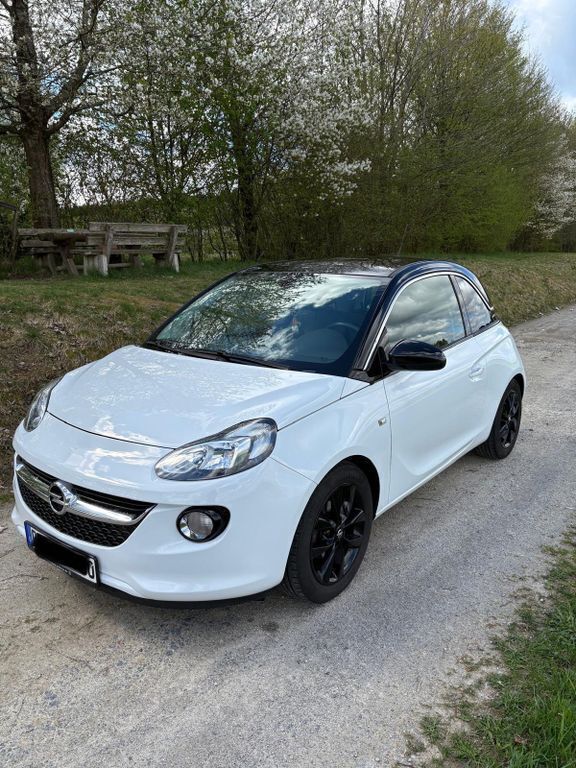 Weiß Gebraucht 2018 Opel Adam Kleinwagen | 8.000 € (Guter Preis) - Bild 1/4