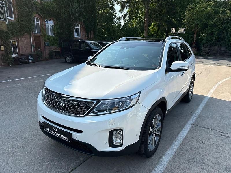 Weiß Gebraucht 2014 Kia Sorento Platinum Edition SUV | 16.999 € (Fairer Preis) - Bild 1/3