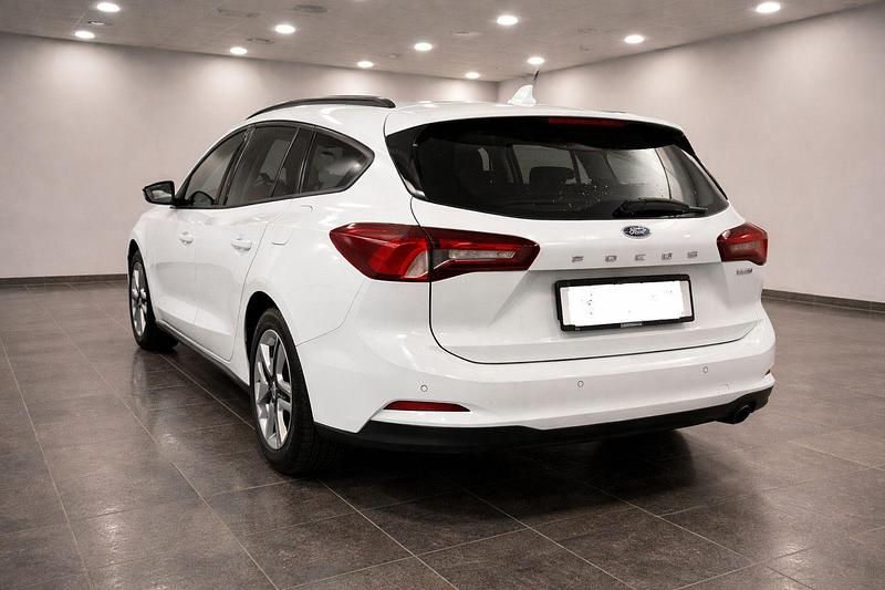Gebraucht Ford Focus 125 PS (91 kW) 2022 Weiß Kombi