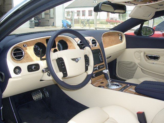 Blau Gebraucht 2006 Bentley Continental GT Coupé | 68.000 € - Bild 1/4