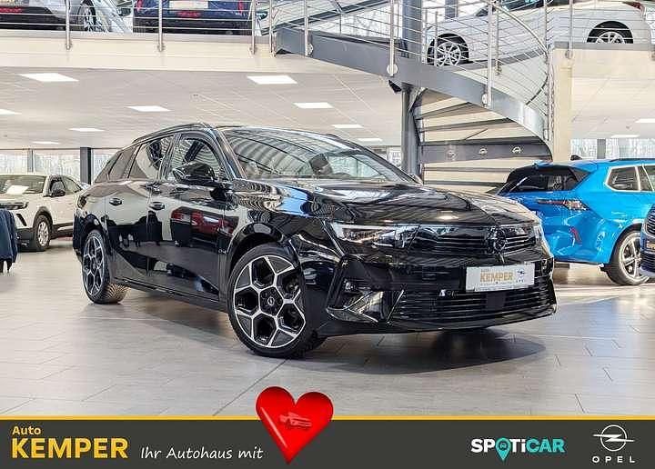 Gebraucht Opel Astra Ultimate 131 PS (96 kW) 2024 Schwarz Kombi