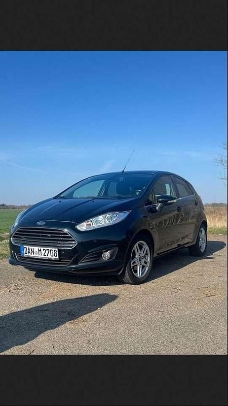 Schwarz Gebraucht 2013 Ford Fiesta Trend Kleinwagen | 3.650 € (Guter Preis) - Bild 1/4