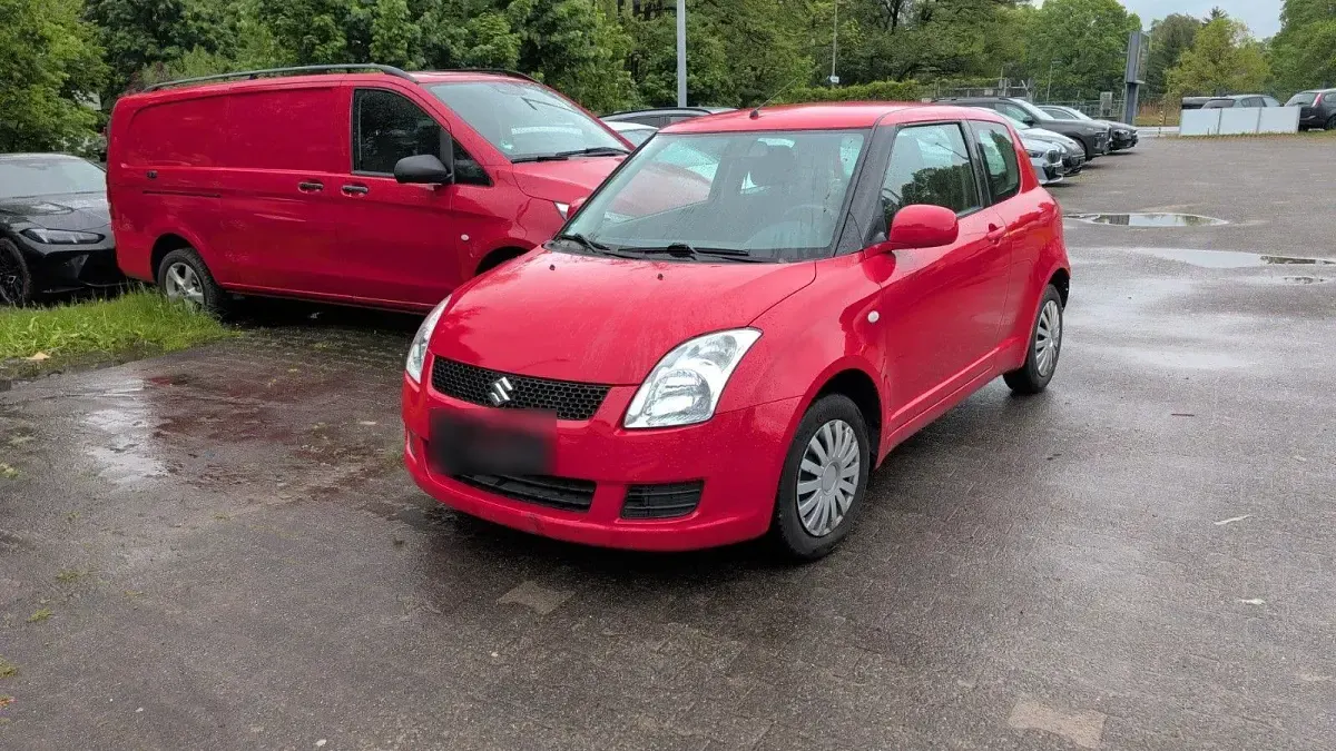 Gebraucht Suzuki Swift 92 PS (67 kW) 2009 Rot Kleinwagen