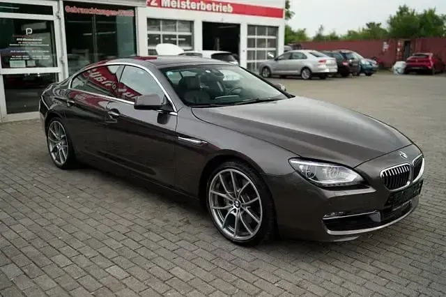 Gebraucht BMW 650 449 PS (330 kW) 2013 Grau Coupé