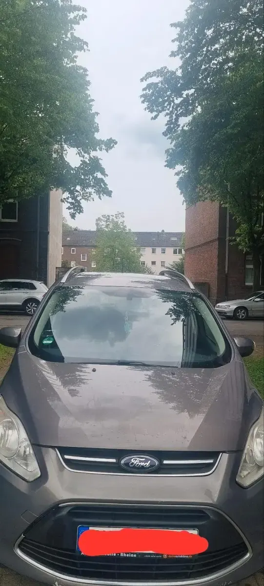 Gebraucht Ford Grand C-Max 115 PS (84 kW) 2012 Silber Van / Kleinbus