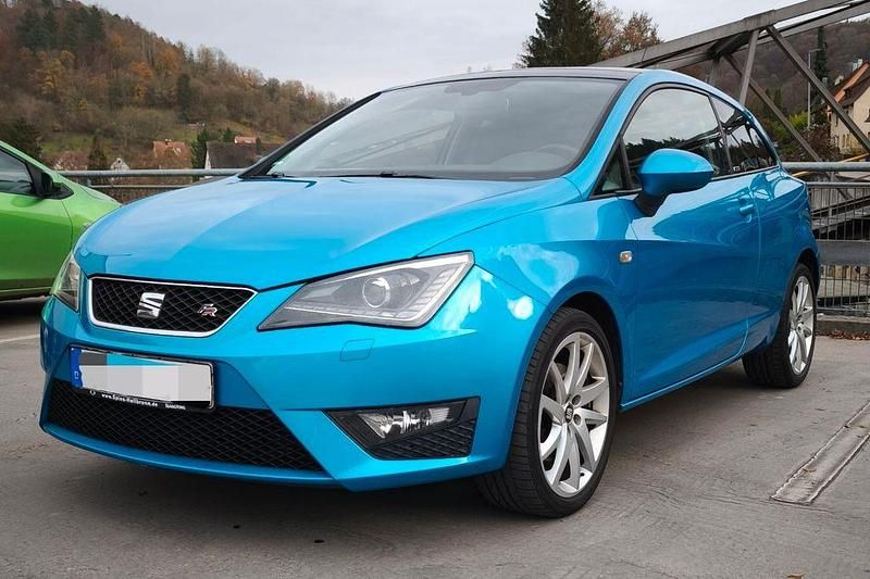 Schwarz Gebraucht 2017 Seat Ibiza SC FR Kleinwagen | 7.950 € - Bild 1/4
