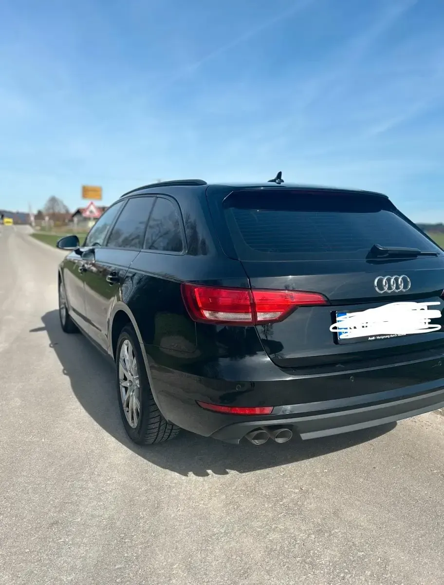 Gebraucht Audi A4 190 PS (139 kW) 2017 Schwarz Kombi
