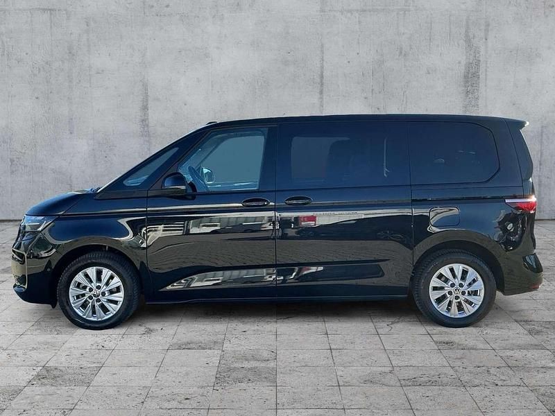 Usata VW Multivan Basis 150 CV (110 kW) 2024 Nero Monovolume