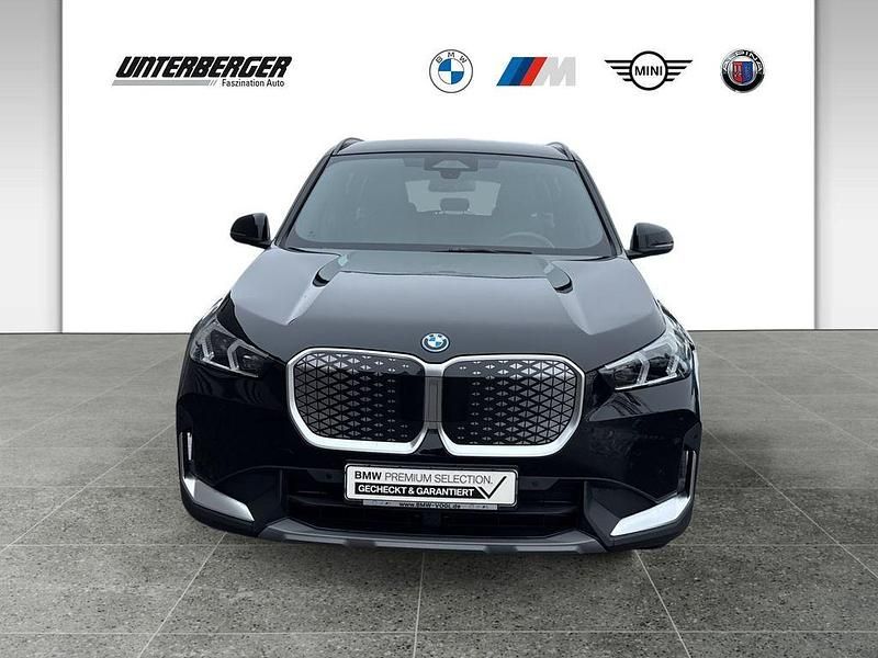 Gebraucht BMW iX1 Performance 225 kW (306 PS) 2023 Schwarz SUV