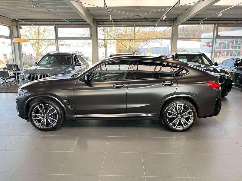 Gebraucht BMW X4 M 340 PS (250 kW) 2023 Sonderlackierung SUV