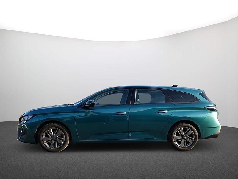 Gebraucht Peugeot 308 SW Active 131 PS (96 kW) 2023 Blau Kombi