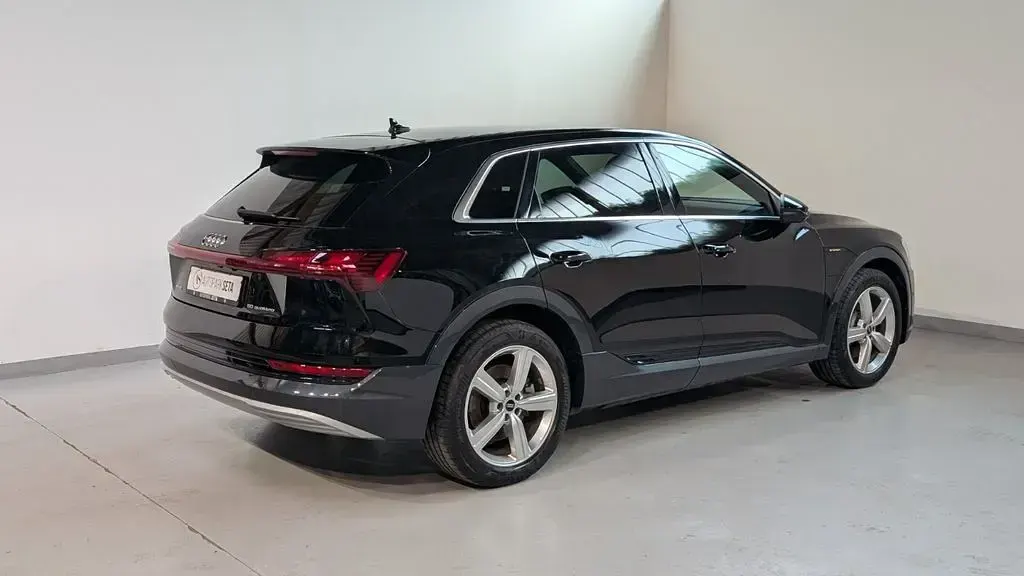 Gebraucht Audi e-tron Advanced 230 kW (313 PS) 2022 Schwarz SUV