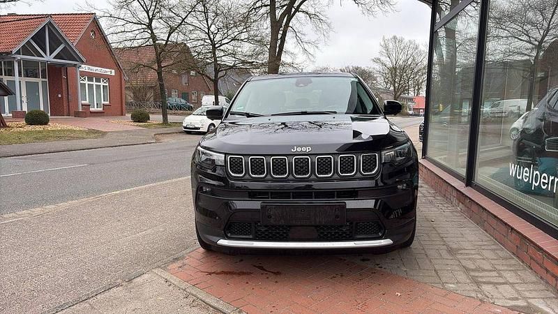 Gebraucht Jeep Compass Altitude 131 PS (96 kW) 2024 Schwarz SUV