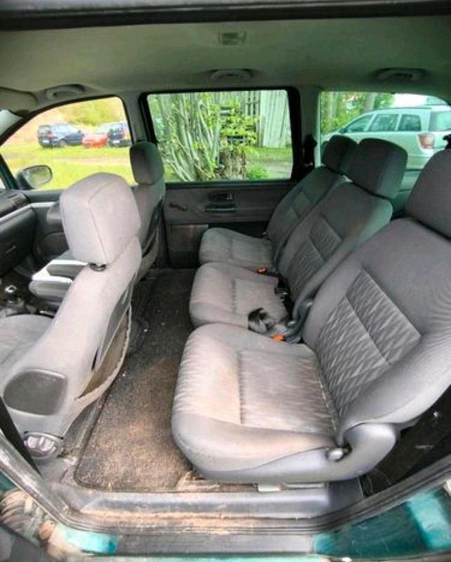 Gebraucht Ford Galaxy 115 PS (84 kW) 2000 Grün Van / Kleinbus