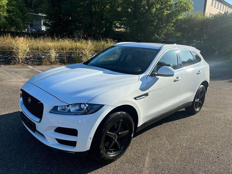 Weiß Gebraucht 2017 Jaguar F-Pace Prestige SUV | 18.000 € (Superpreis) - Bild 1/4