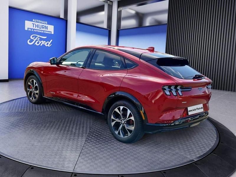 Gebraucht Ford Mustang Mach-E Premium 197 kW (269 PS) 2023 Rapid red metallic SUV