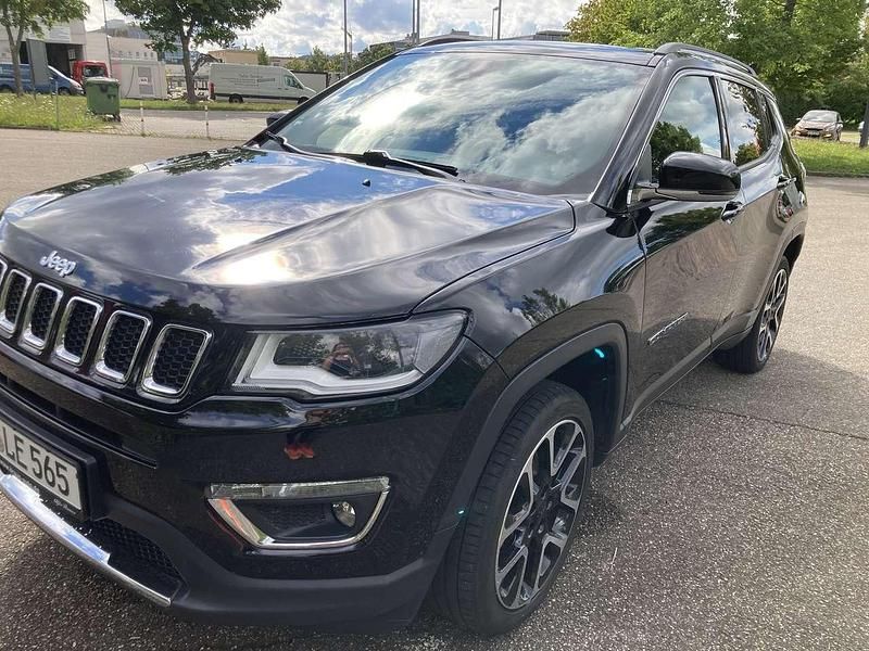 Schwarz Gebraucht 2020 Jeep Compass SUV | 15.900 € (Fairer Preis) - Bild 1/4