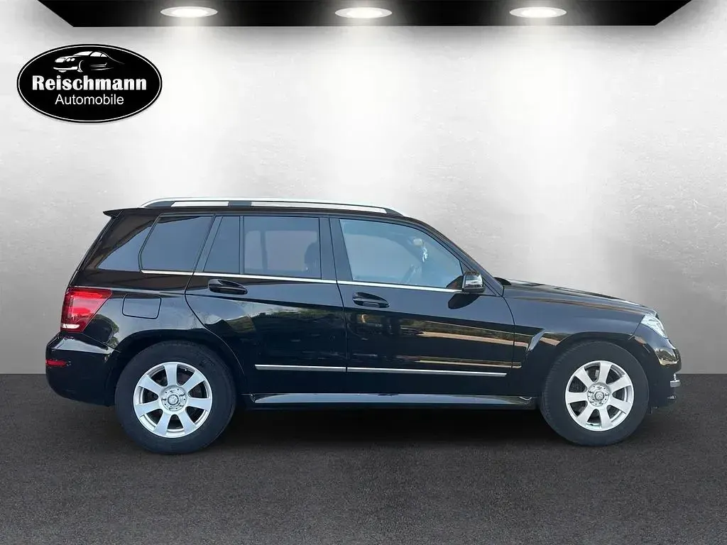 Gebraucht Mercedes GLK250 204 PS (150 kW) 2013 Schwarz SUV