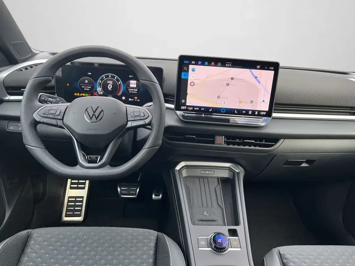 Gebraucht VW T-Roc 150 PS (110 kW) 2026 Pure white SUV