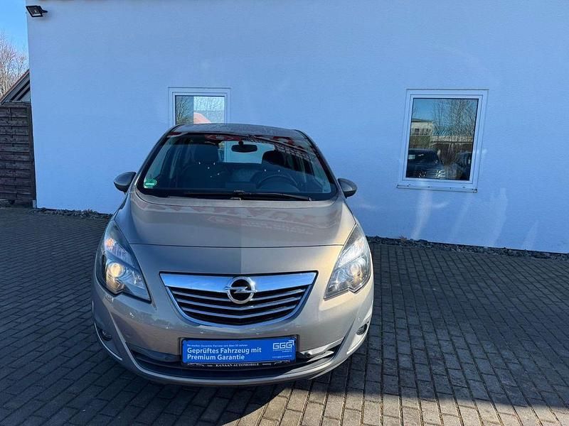 Gebraucht Opel Meriva Innovation 110 PS (80 kW) 2012 Grau Van / Kleinbus