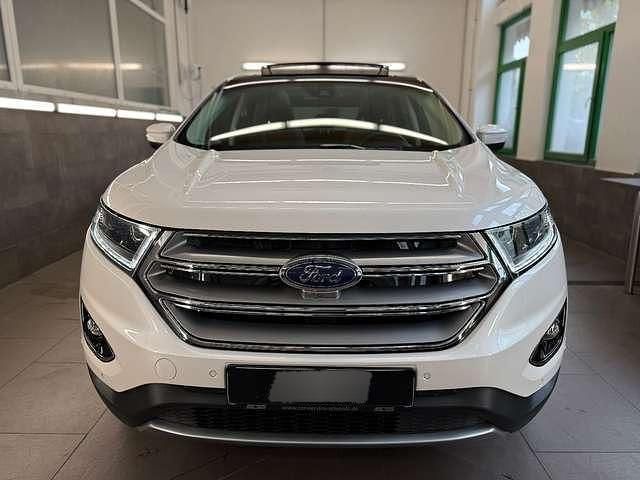 Gebraucht Ford Edge Titanium 209 PS (153 kW) 2016 Weiß SUV