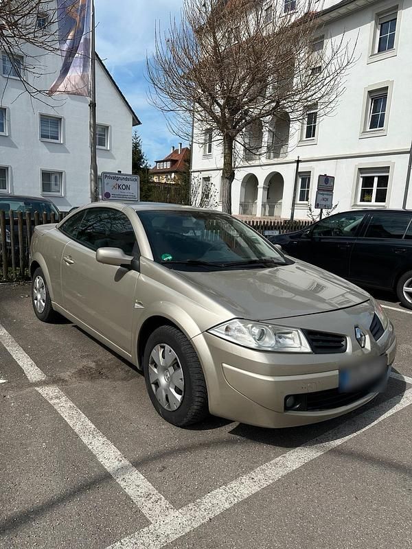 Gebraucht Renault Mégane Cabriolet 105 PS (77 kW) 2007 Braun Cabrio