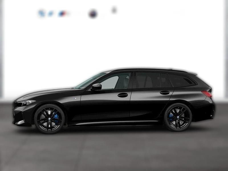 Używany BMW 330 Efficient Dynamics 245 KM (180 kW) 2023 Czarny Kombi