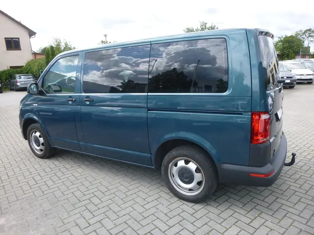 Usata VW Transporter 199 CV (146 kW) 2019 Verde Furgone