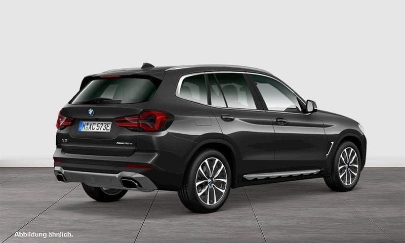 Gebraucht BMW X3 Sport Line 184 PS (135 kW) 2022 Grau SUV