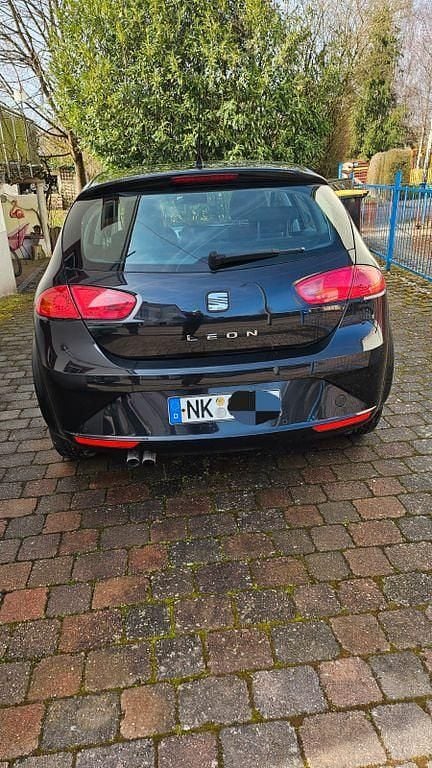 Gebraucht Seat Leon Style 125 PS (91 kW) 2009 Schwarz Kleinwagen