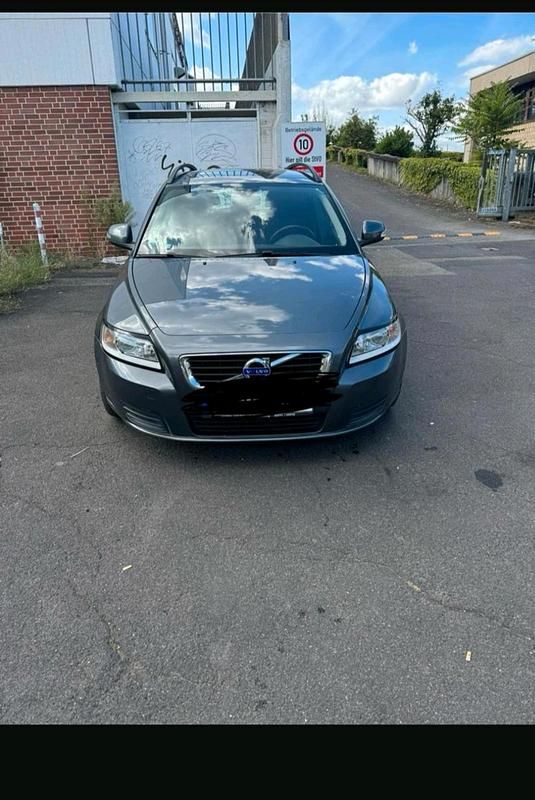 Gebraucht 2010 Volvo V50 Kombi | 3.300 € (Superpreis) - Bild 1/4