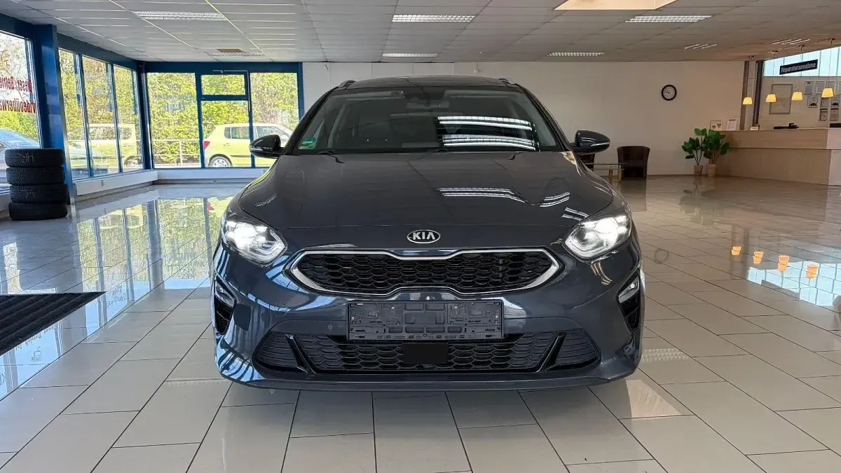 Occasion Kia Ceed Platinum Edition 136 ch (100 kW) 2018 Noir Citadine