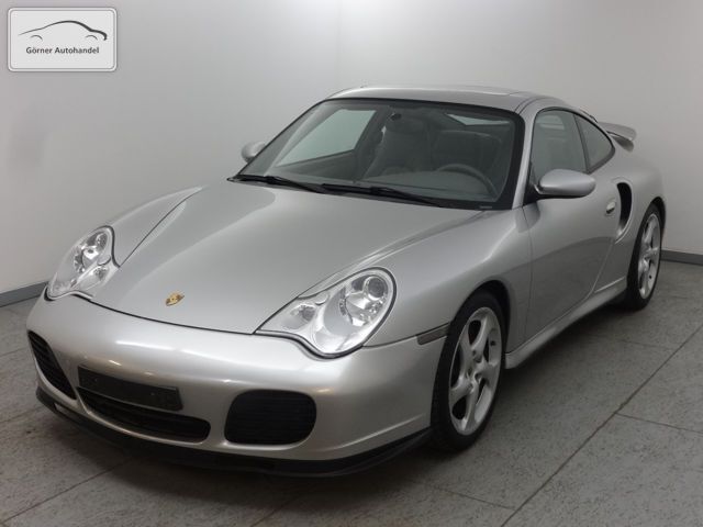 Gebraucht Porsche 996 420 PS (308 kW) 2001 Silber metallic Coupé