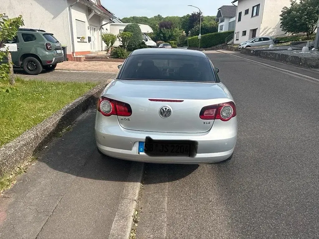 Brugt VW Eos 160 HK (117 kW) 2010 Sølv Cabriolet
