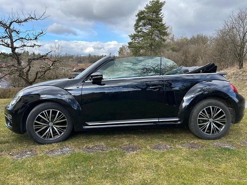 Gebraucht VW Beetle Exclusive 105 PS (77 kW) 2017 Schwarz Kleinwagen