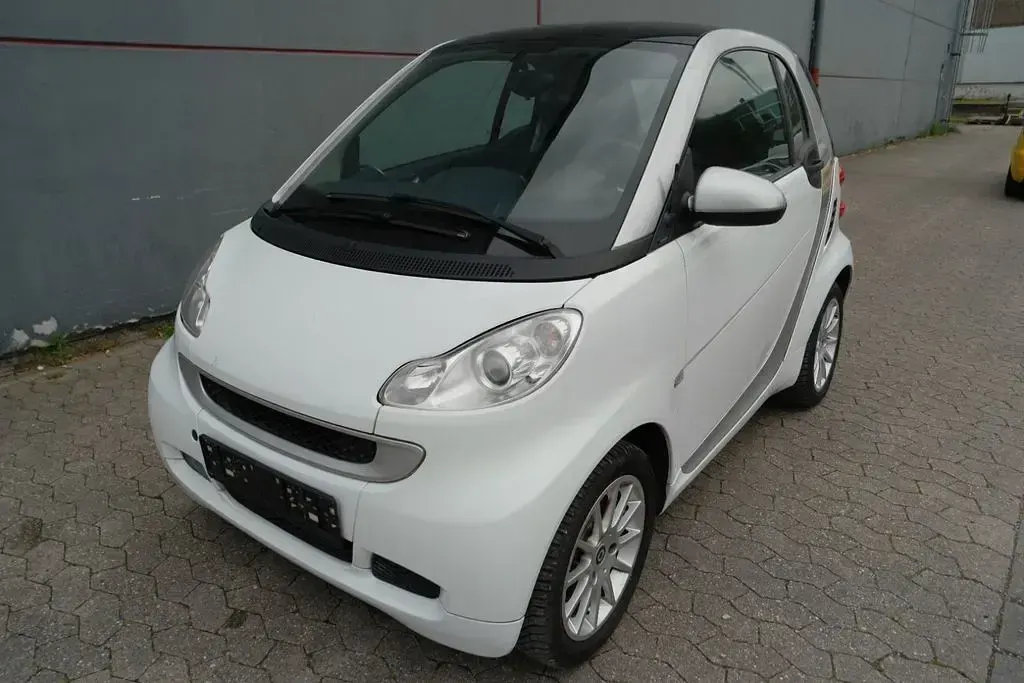 Gebraucht Smart ForTwo Coupé 71 PS (52 kW) 2013 Silber Coupé