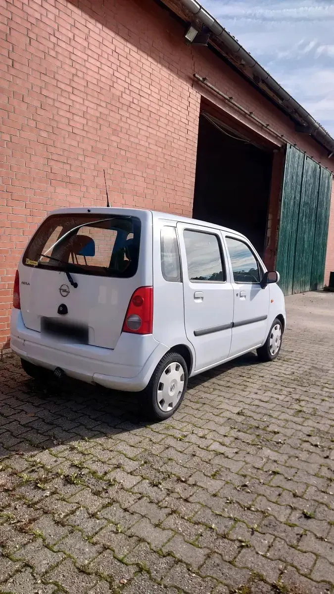Gebraucht Opel Agila 48 PS (35 kW) 2005 Weiß Van / Kleinbus