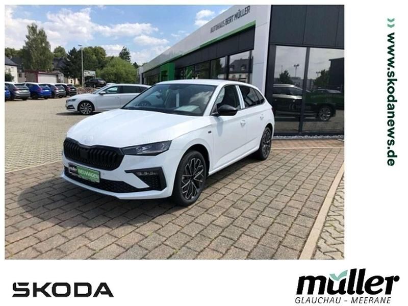 Weiß (moonweiss metallic) Neu 2025 Skoda Scala Tour Kleinwagen | 33.910 € - Bild 1/4