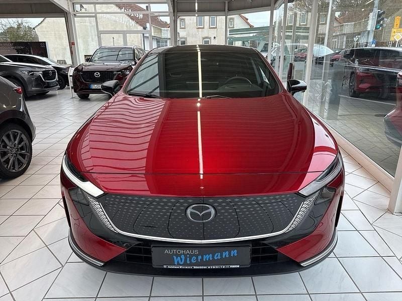 Neu Mazda 6e Takumi-Line 189 kW (258 PS) 2025 Rot Limousine
