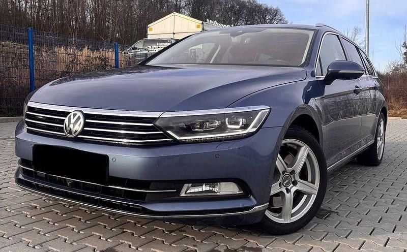 Gebraucht VW Passat 239 PS (175 kW) 2014 Blau Kombi