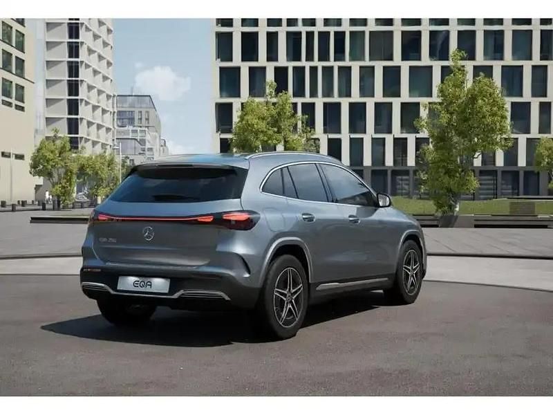Gebraucht Mercedes EQA250+ 139 kW (190 PS) 2025 Silber hightech silver metallic SUV