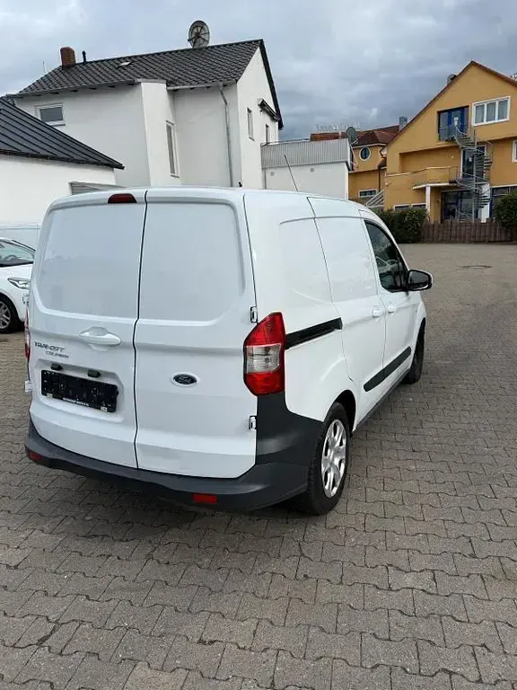 Gebraucht Ford Transit 95 PS (69 kW) 2014 Weiß Van / Kleinbus