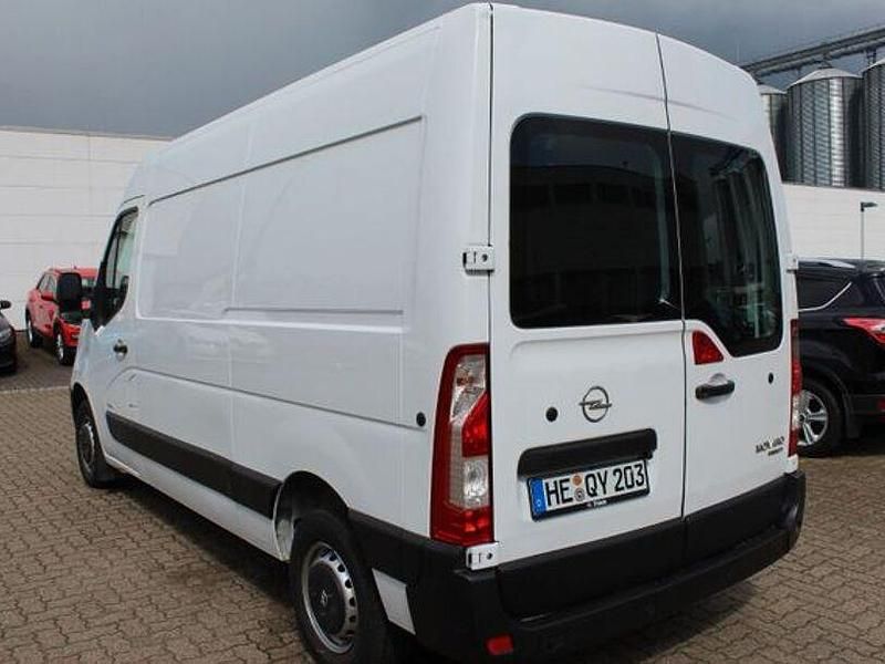 Gebraucht Opel Movano 136 PS (100 kW) 2021 Polar weiß Van