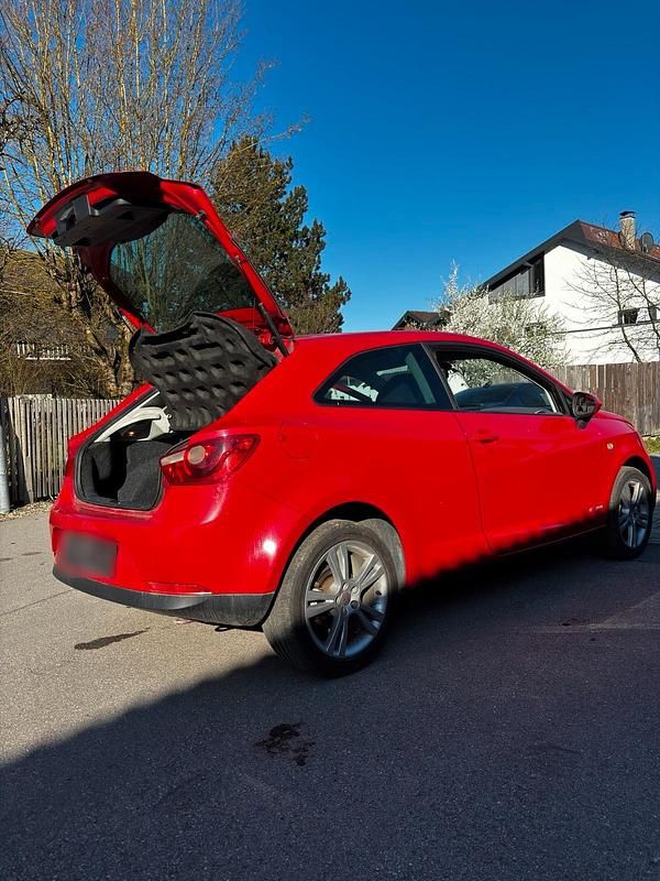 Gebraucht Seat Ibiza 105 PS (77 kW) 2011 Rot Coupé